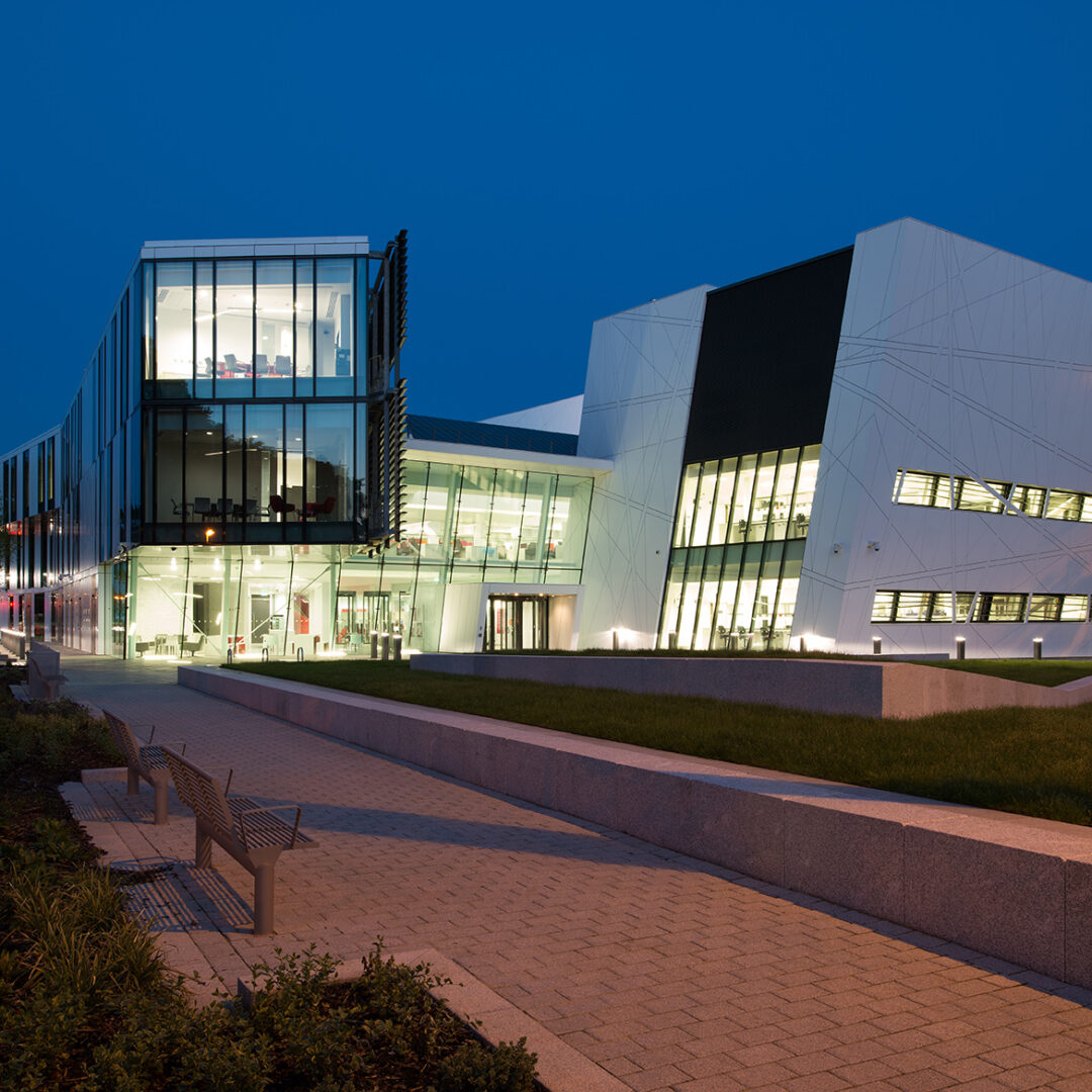 Cancer Research UK Manchester Centre | Translational and Early Phase Radiotherapy Trials Hub