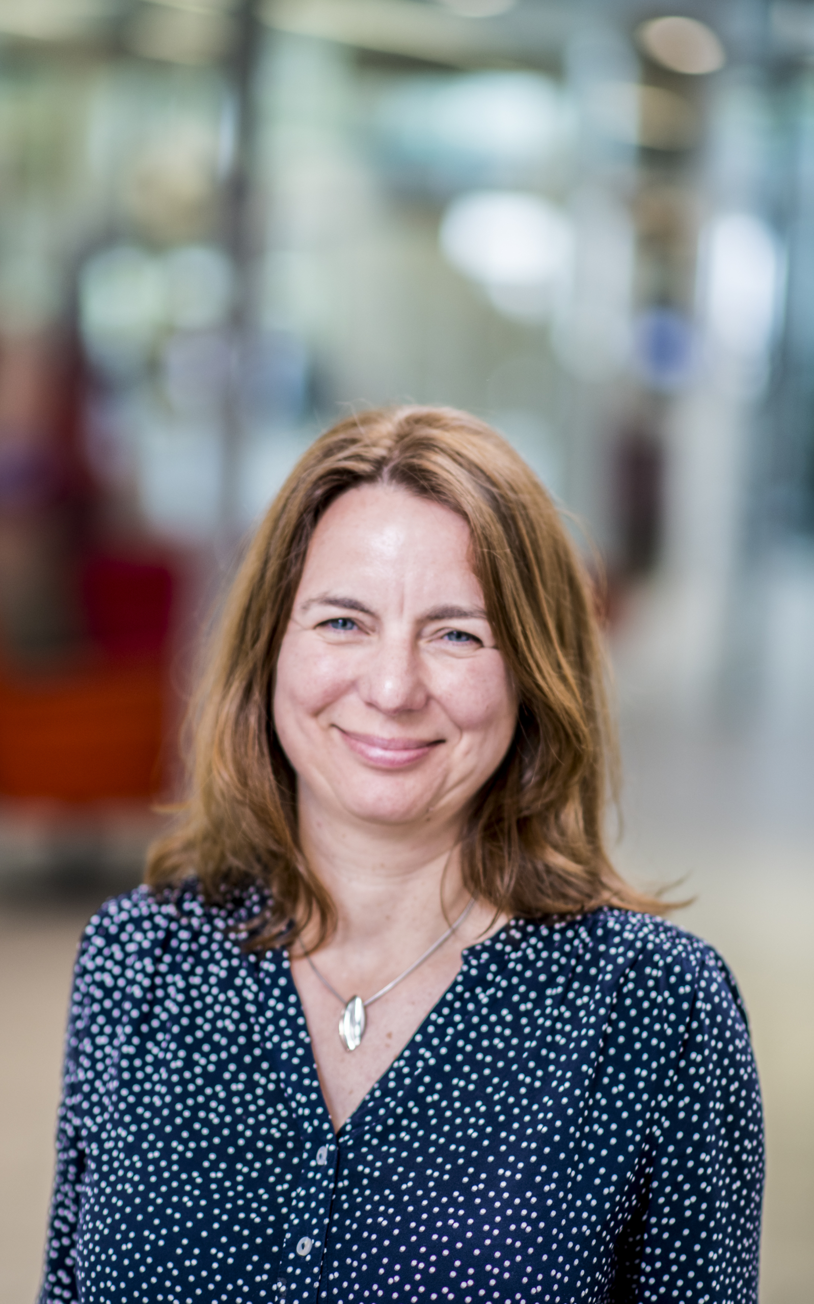 Dr Emma Woodward headshot